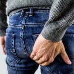 엉덩이 종기(엉덩이 뾰루지) 원인부터 치료 및 예방까지