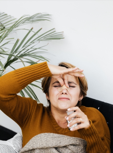 낮은 콧대를 개선하기 위한 비수술적 옵션