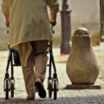 미래를 위한 계획:노인장기 요양보험의 중요성