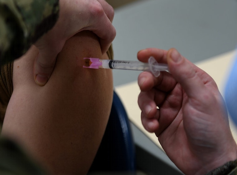 면역력 주사로 건강을 유지하세요: 더욱 강력한 방어력을 위한 열쇠