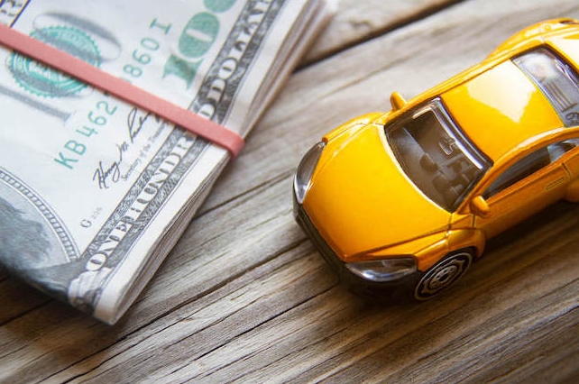 렌터카 담보 대출의 ABC: 장점, 단점, 현명한 사용방법